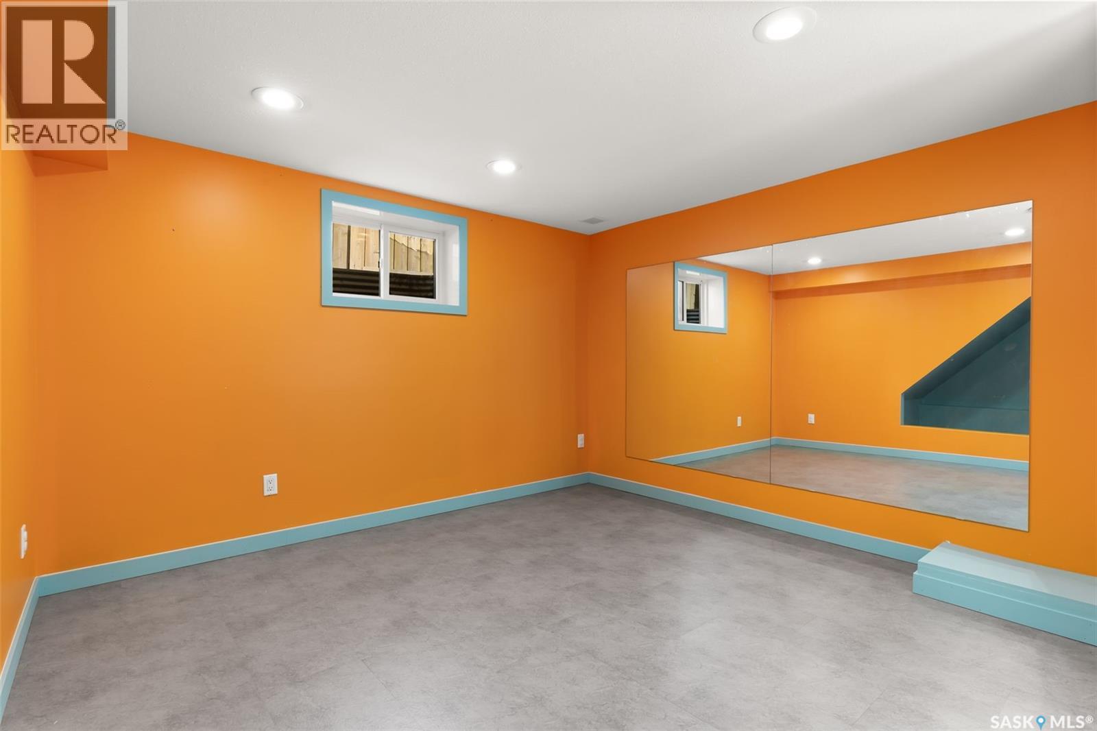 2206 Assiniboine Avenue E, Regina, Saskatchewan  S4V 2E8 - Photo 35 - SK020333