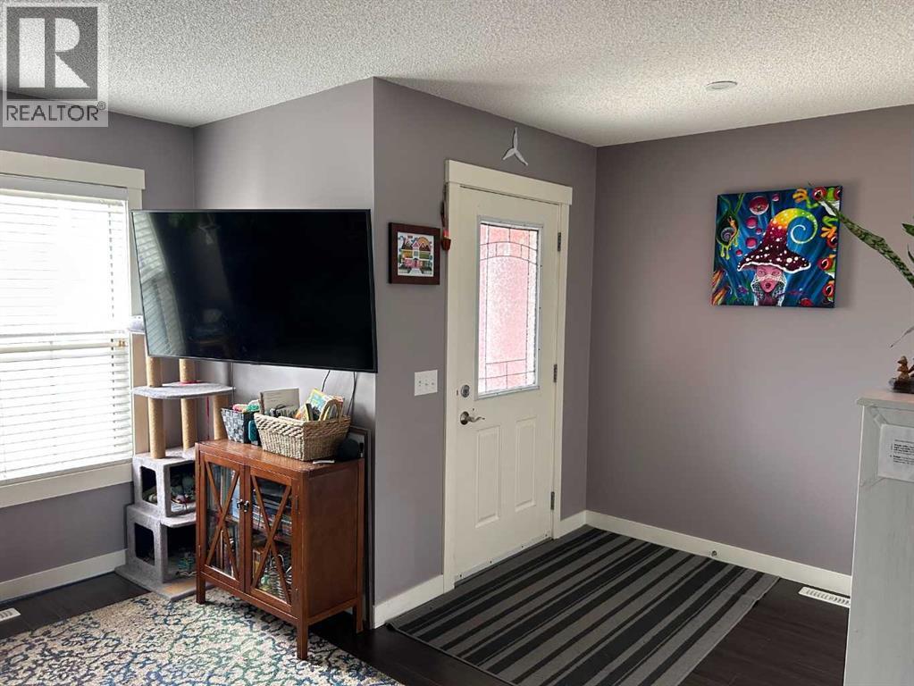 183 Fireside Parkway, Cochrane, Alberta  T4C 0V8 - Photo 4 - A2260540