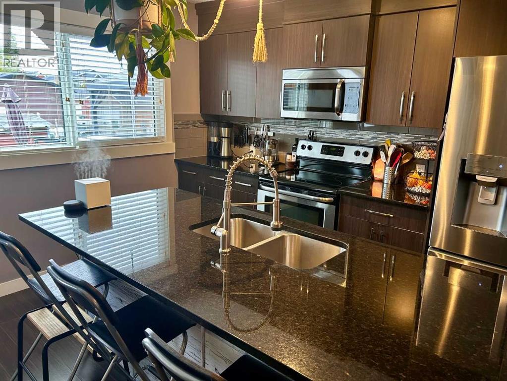 183 Fireside Parkway, Cochrane, Alberta  T4C 0V8 - Photo 8 - A2260540