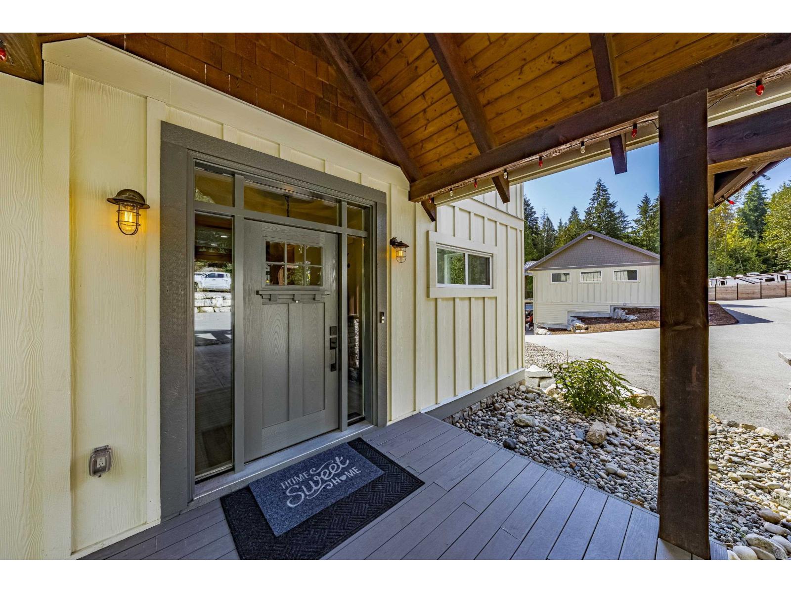 10062 Charlong Terrace, Mission, British Columbia  V2V 0B5 - Photo 7 - R3056892