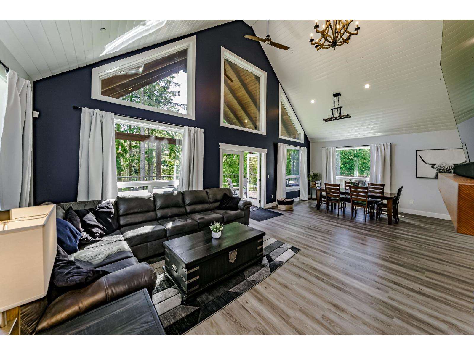 10062 Charlong Terrace, Mission, British Columbia  V2V 0B5 - Photo 10 - R3056892