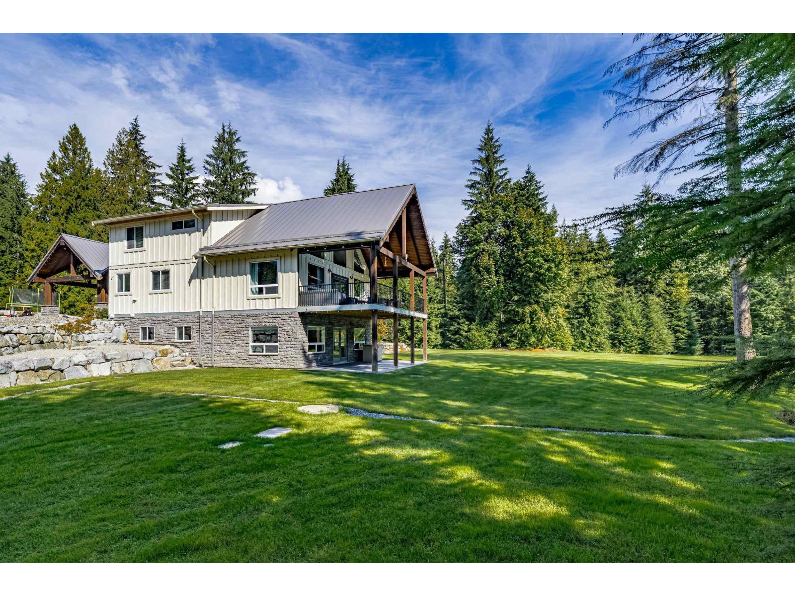 10062 Charlong Terrace, Mission, British Columbia  V2V 0B5 - Photo 3 - R3056892