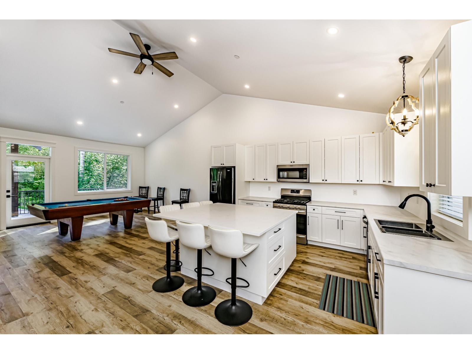 10062 Charlong Terrace, Mission, British Columbia  V2V 0B5 - Photo 33 - R3056892