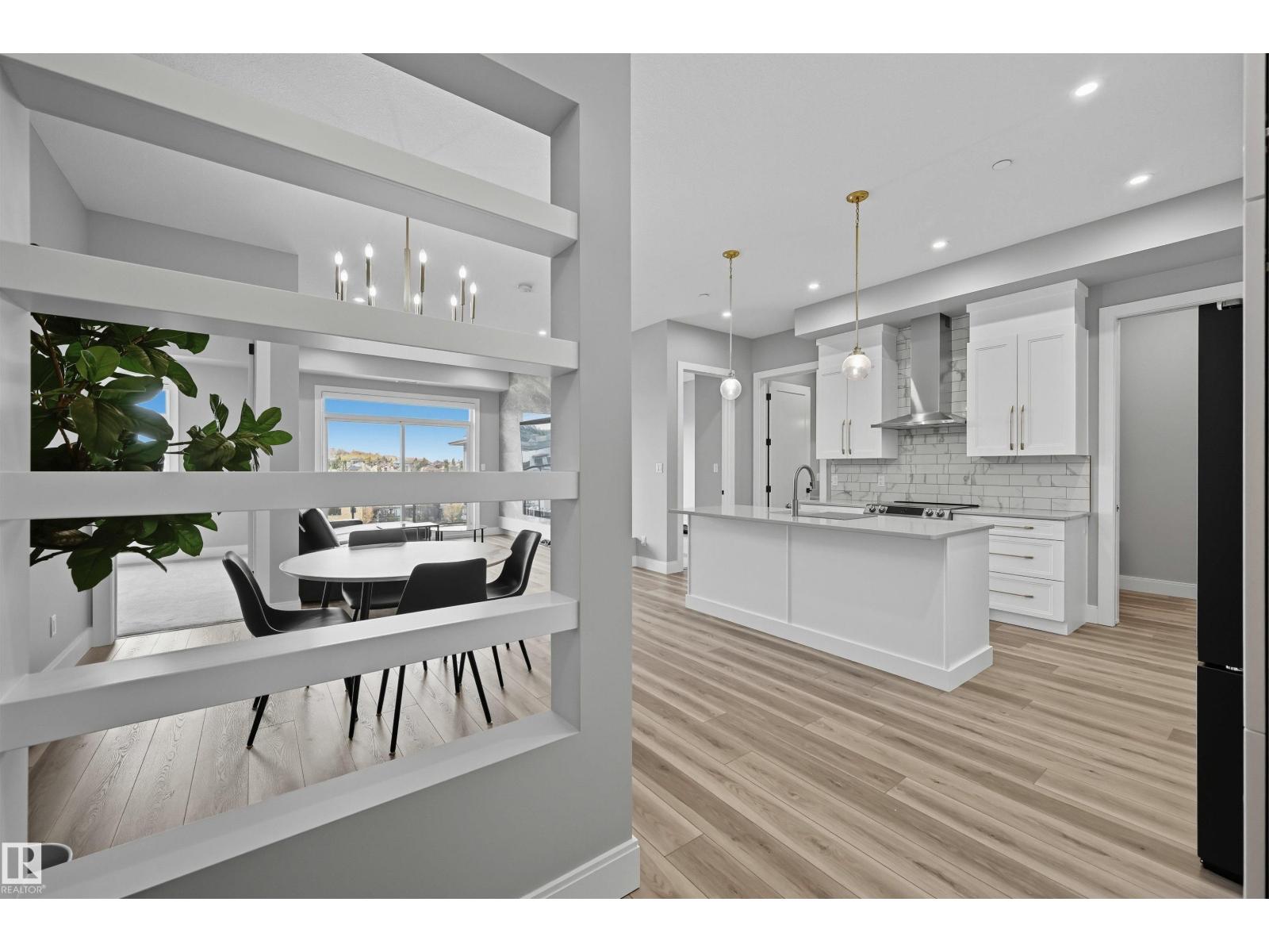 #619 7463 May Cm Nw, Edmonton, Alberta  T6R 0X1 - Photo 3 - E4461508