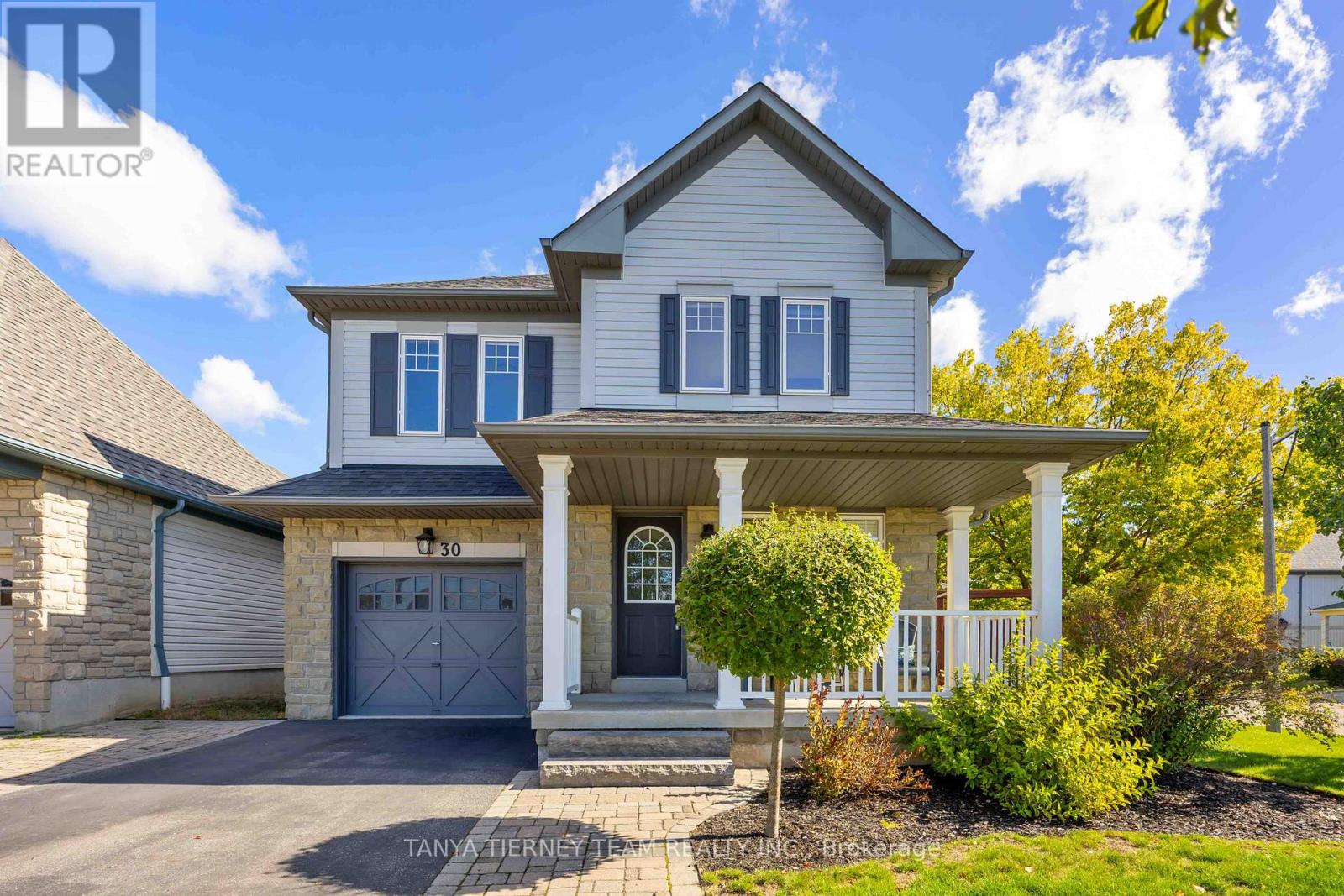 30 CLARIDGE CRESCENT, Whitby, Ontario