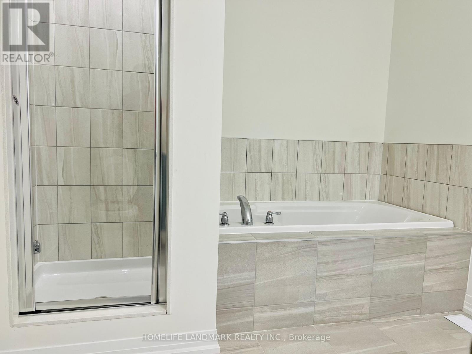 9 Klein Way, Whitby, Ontario  L1R 0S6 - Photo 7 - E12454934