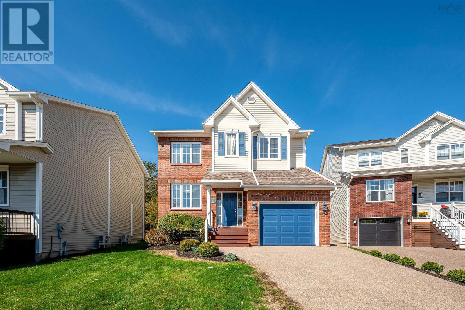 40 GORSEBUD Close, Clayton Park, Nova Scotia