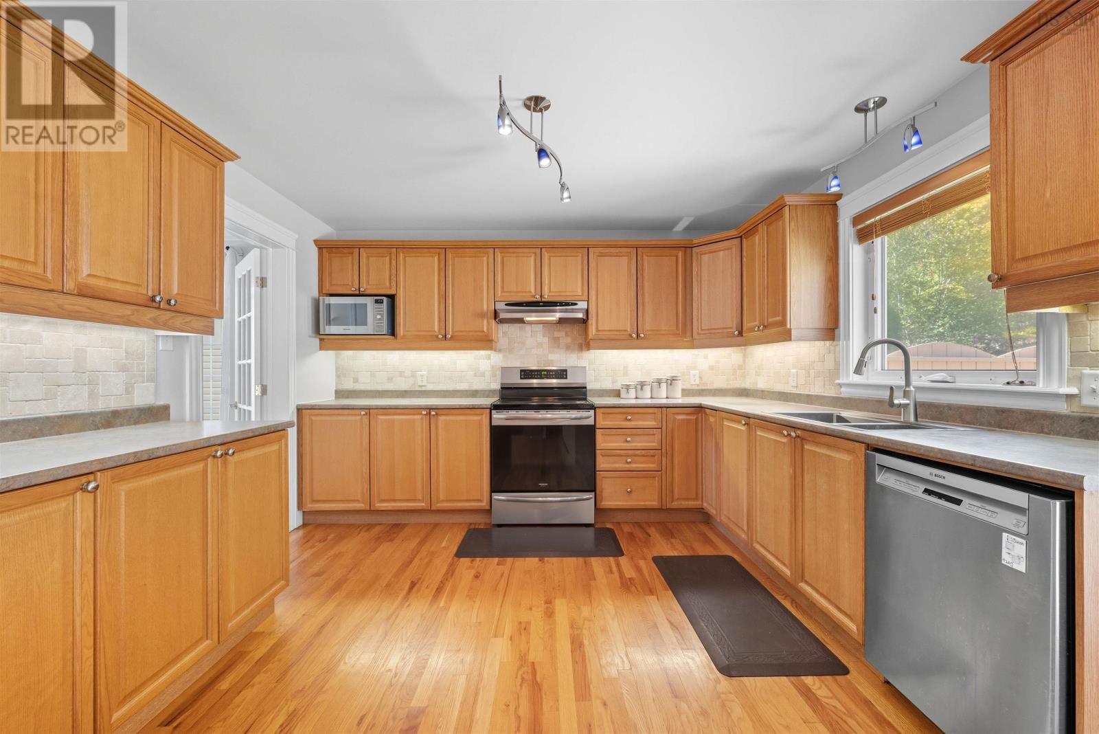 40 Gorsebud Close, Clayton Park, Nova Scotia  B3S 1P7 - Photo 10 - 202525536