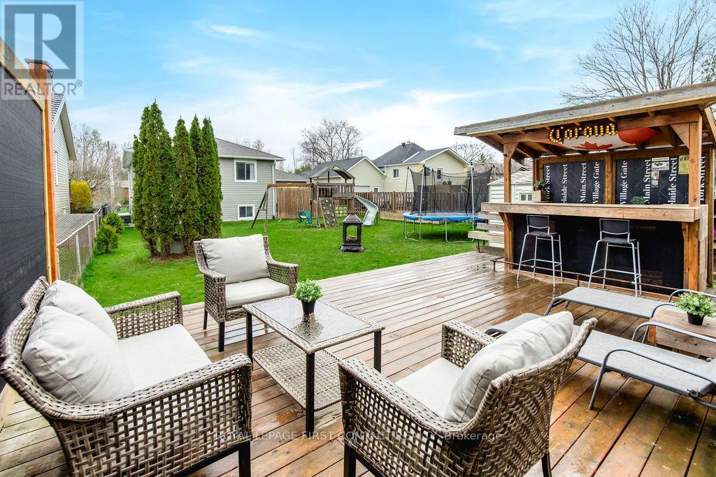 782 Chestnut Street, Innisfil, Ontario  L9S 2H9 - Photo 10 - N12454871