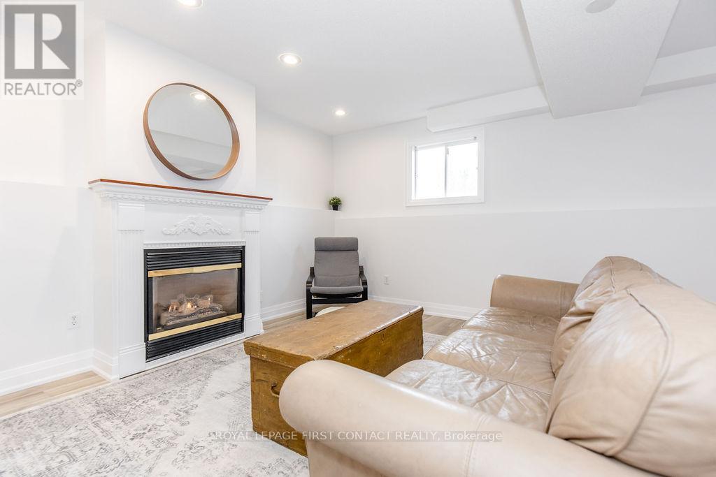 782 Chestnut Street, Innisfil, Ontario  L9S 2H9 - Photo 39 - N12454871