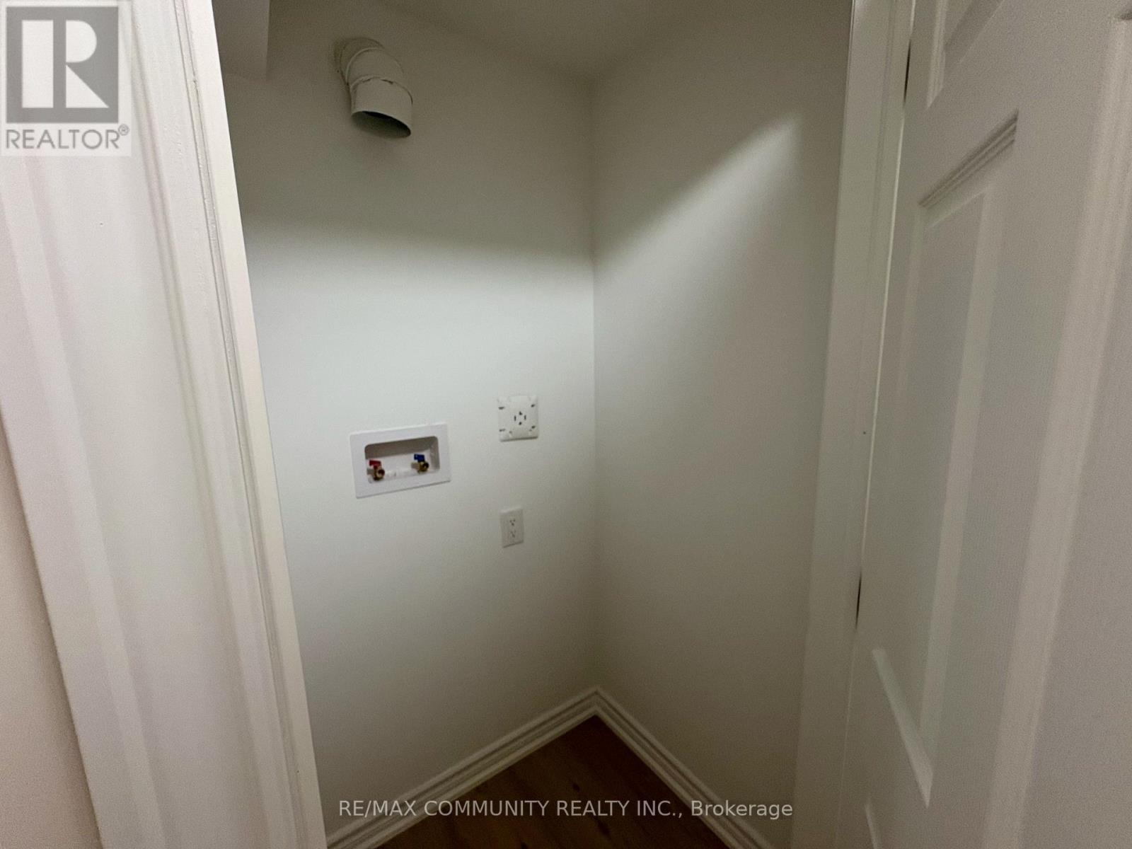 Basement B - 34 Coppard Avenue, Markham, Ontario  L3S 2M5 - Photo 3 - N12454882