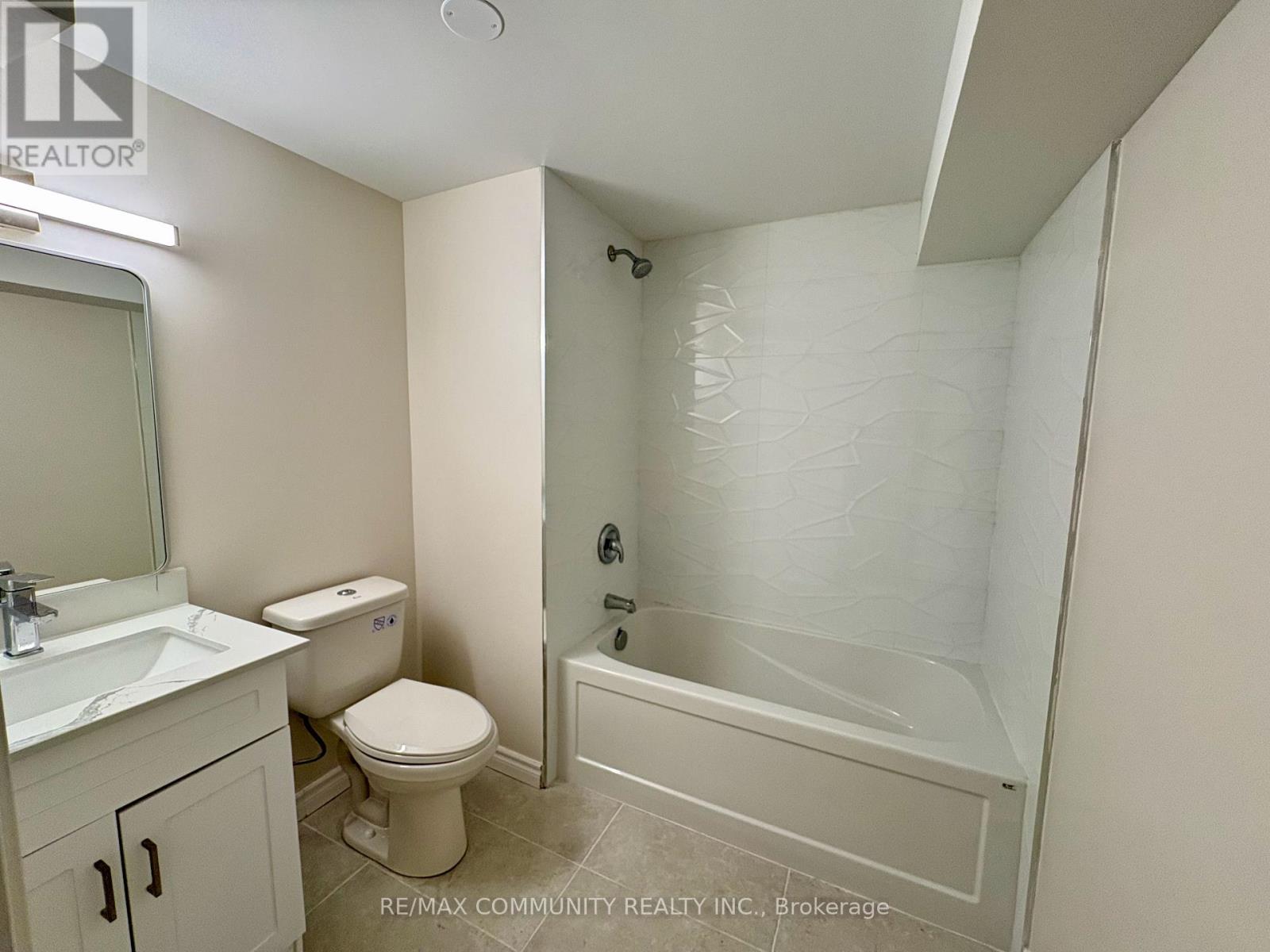 Basement B - 34 Coppard Avenue, Markham, Ontario  L3S 2M5 - Photo 4 - N12454882
