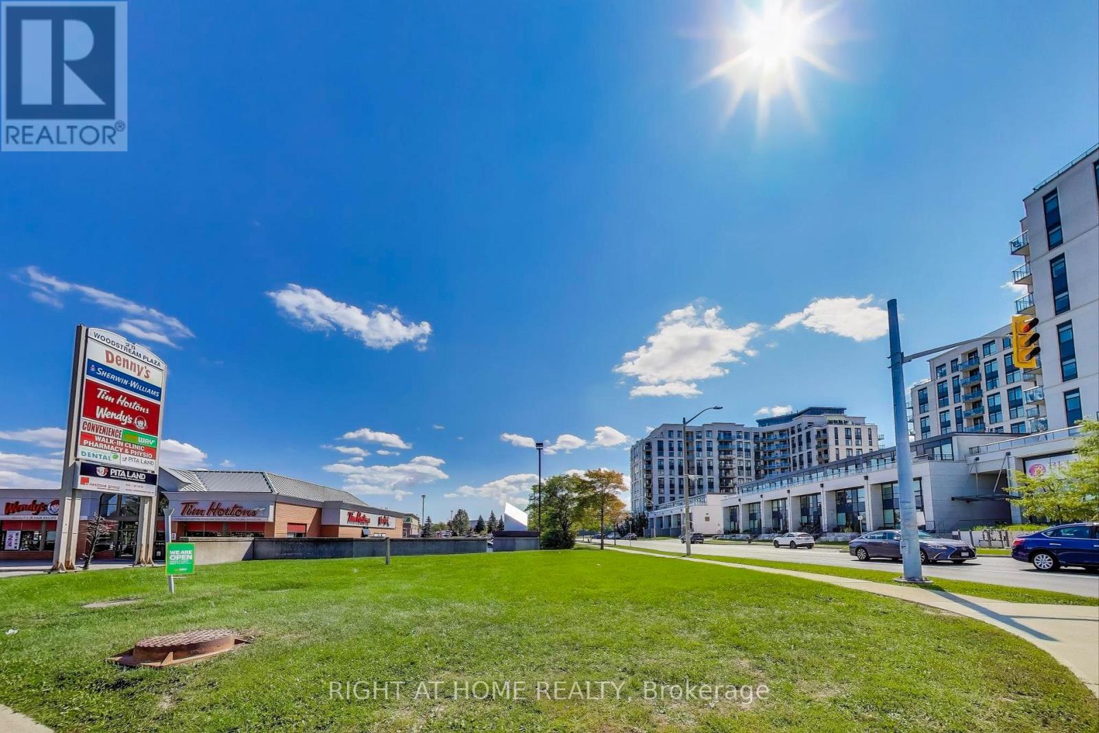 317 - 12 Woodstream Boulevard, Vaughan, Ontario  L4L 8C3 - Photo 2 - N12454889