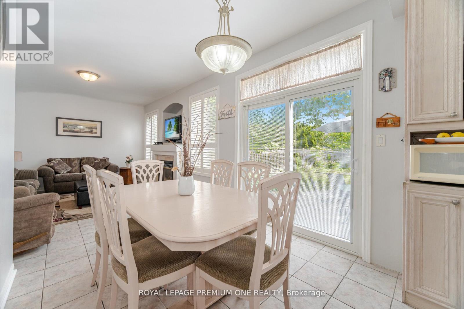 21 Ocean Avenue, Vaughan, Ontario  L6A 2X7 - Photo 18 - N12454903