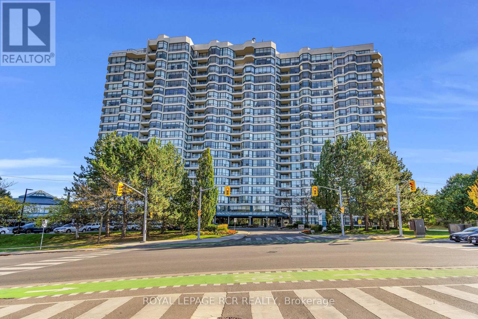 1607 - 1 CLARK AVENUE W, Vaughan, Ontario