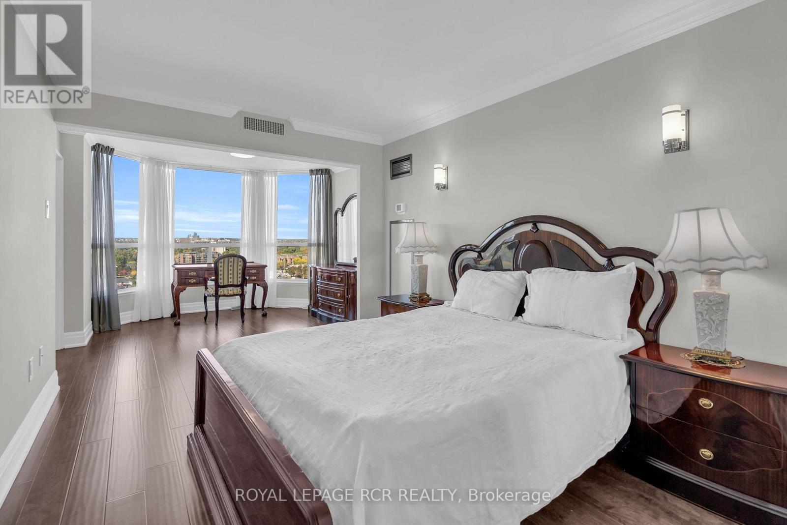 1607 - 1 Clark Avenue W, Vaughan, Ontario  L4J 7Y6 - Photo 16 - N12454921