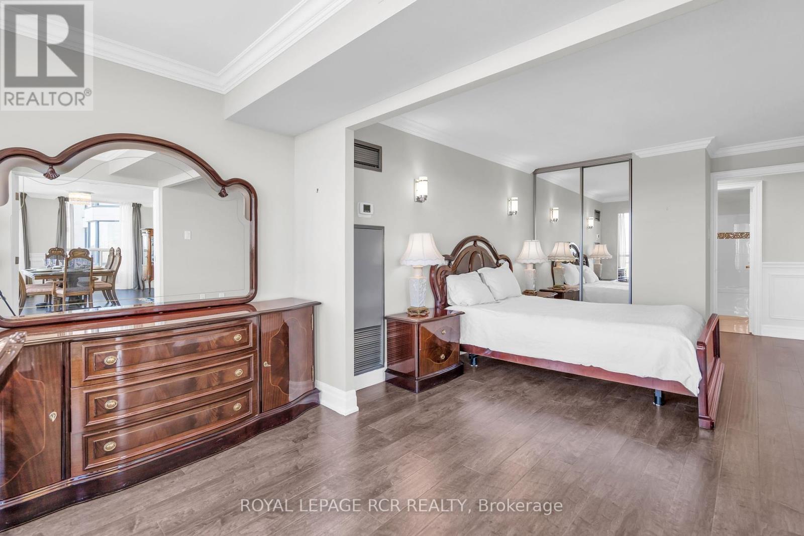 1607 - 1 Clark Avenue W, Vaughan, Ontario  L4J 7Y6 - Photo 17 - N12454921