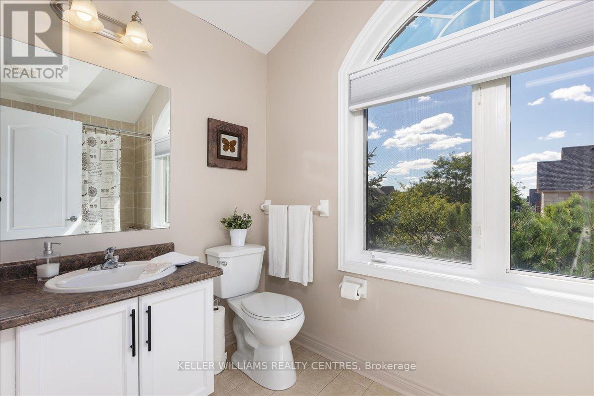 47 Ames Crescent, Aurora, Ontario  L4G 0C3 - Photo 27 - N12454935