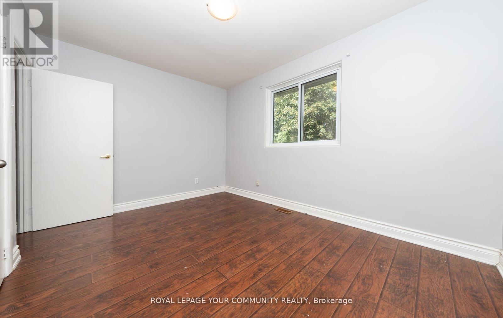 53 Newbury Drive, Newmarket, Ontario  L3Y 4P9 - Photo 22 - N12454952