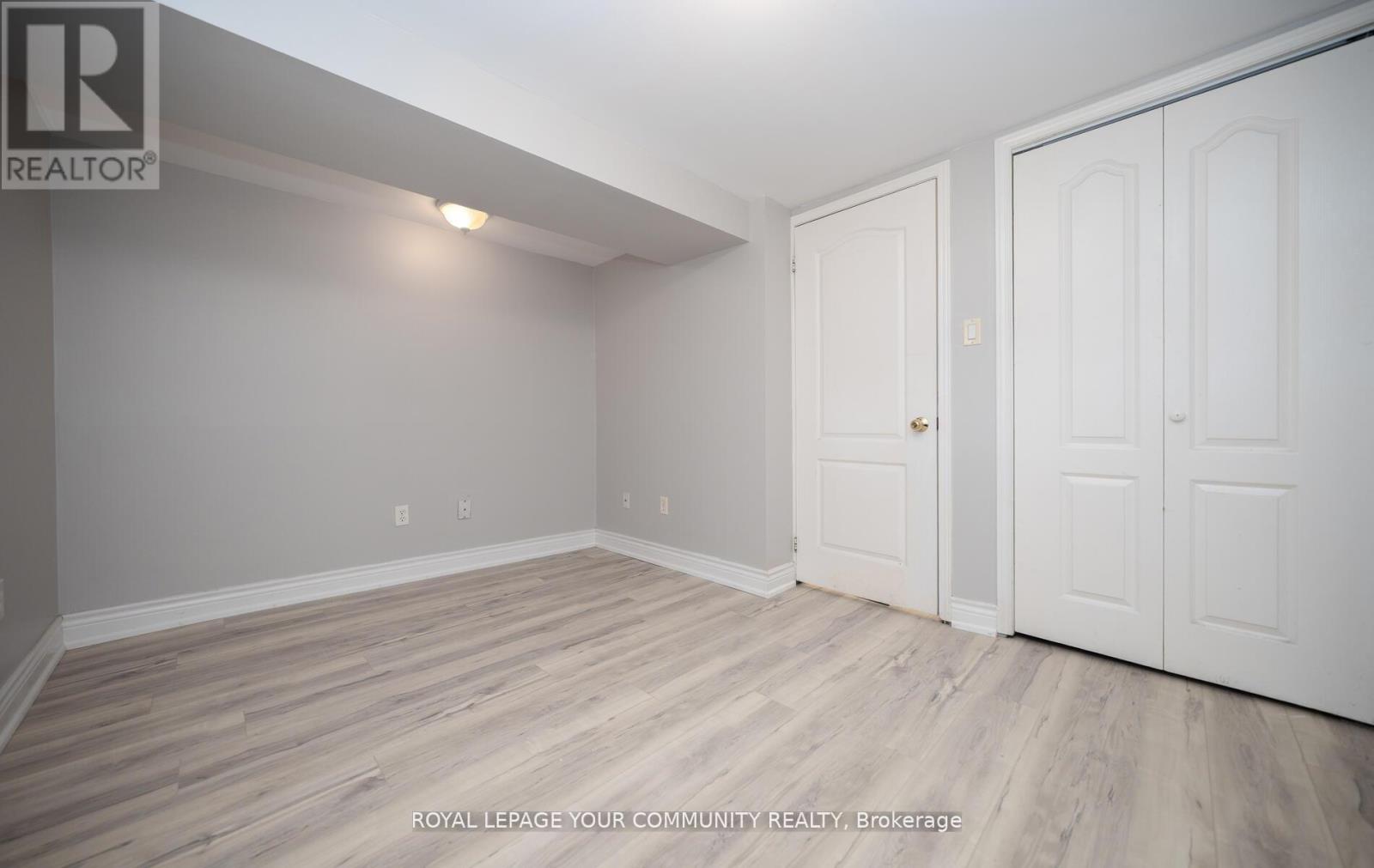 53 Newbury Drive, Newmarket, Ontario  L3Y 4P9 - Photo 30 - N12454952