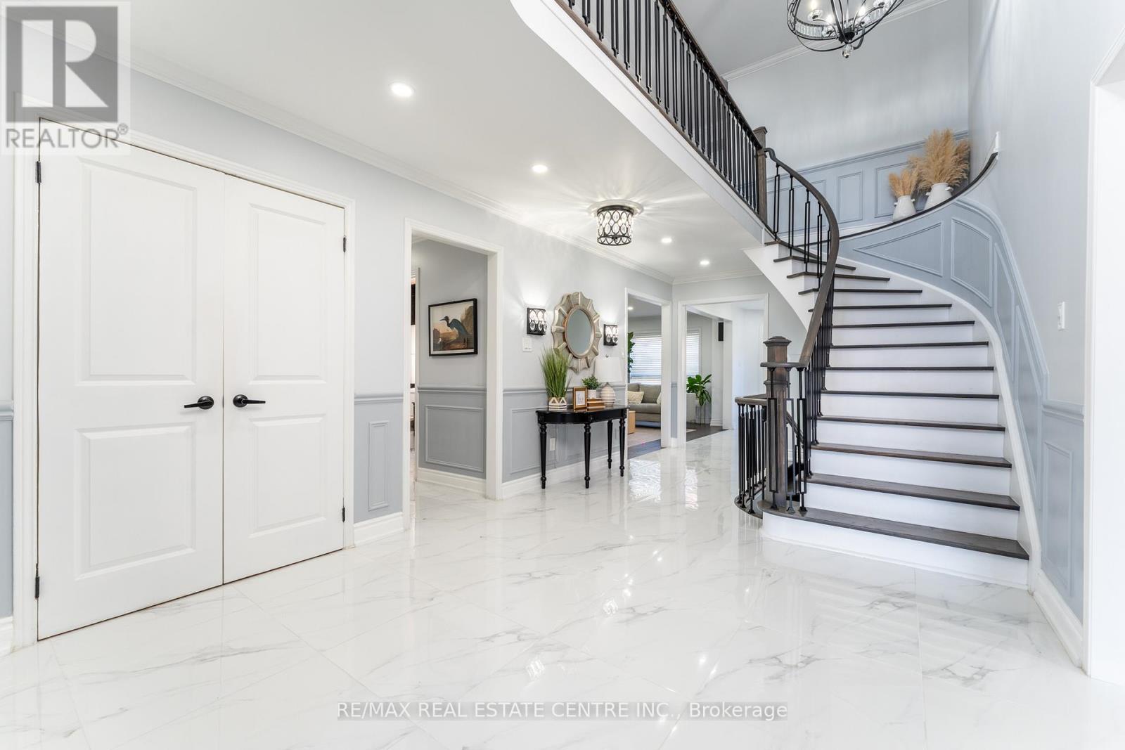 499 Aberdeen Avenue N, Vaughan, Ontario  L4L 5J5 - Photo 23 - N12454973