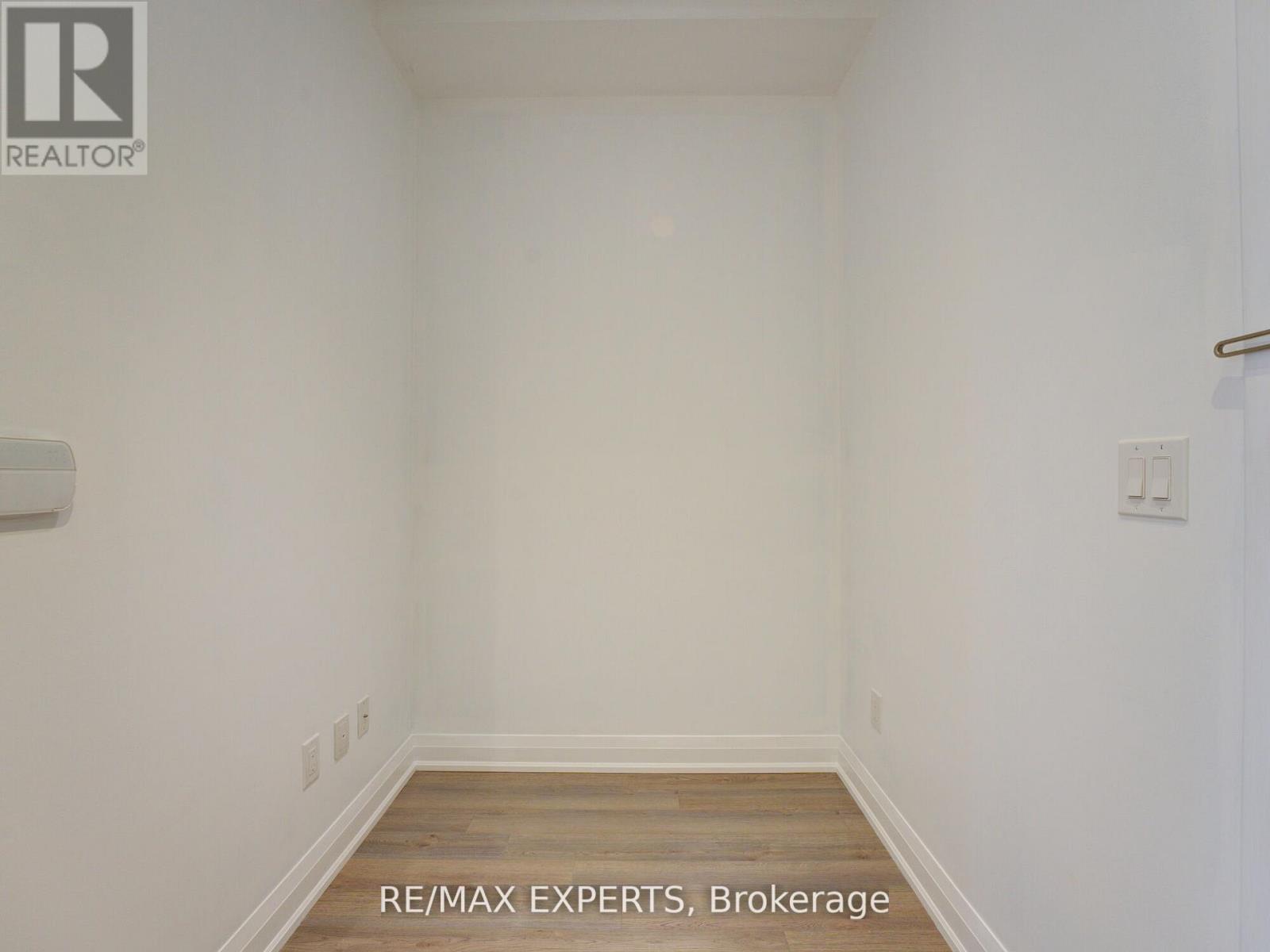 231 - 8763 Bayview Avenue W, Richmond Hill, Ontario  L4B 3V1 - Photo 10 - N12454988