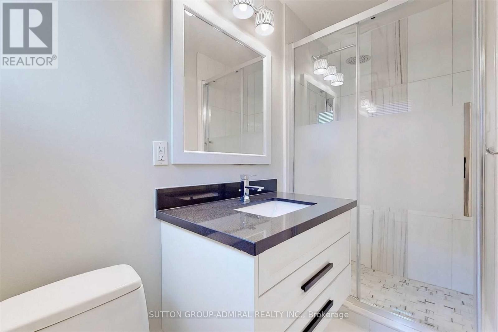 15 Dundurn Crescent, Vaughan, Ontario  L4J 6Z1 - Photo 23 - N12455000