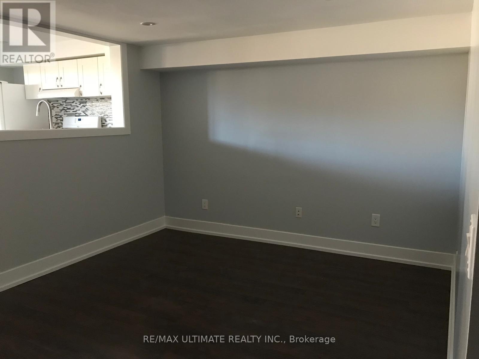 59 Cameron Avenue, Toronto (Keelesdale-Eglinton West), Ontario  M6M 1R1 - Photo 22 - W12454654