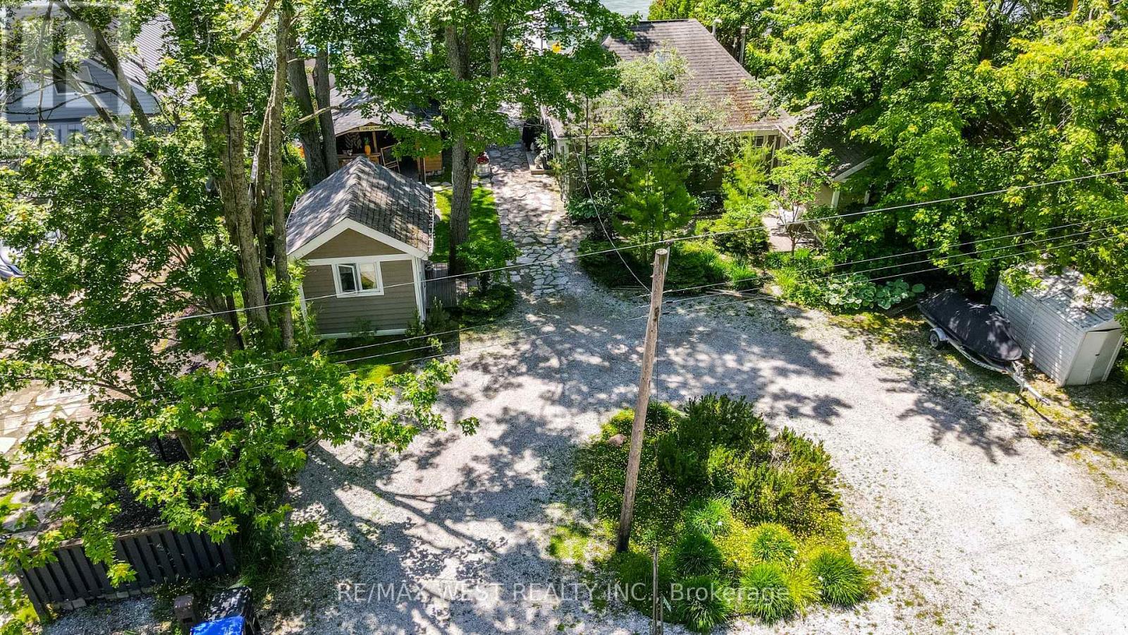 3756 Glenrest Drive, Ramara, Ontario  L0K 1B0 - Photo 4 - S12454942