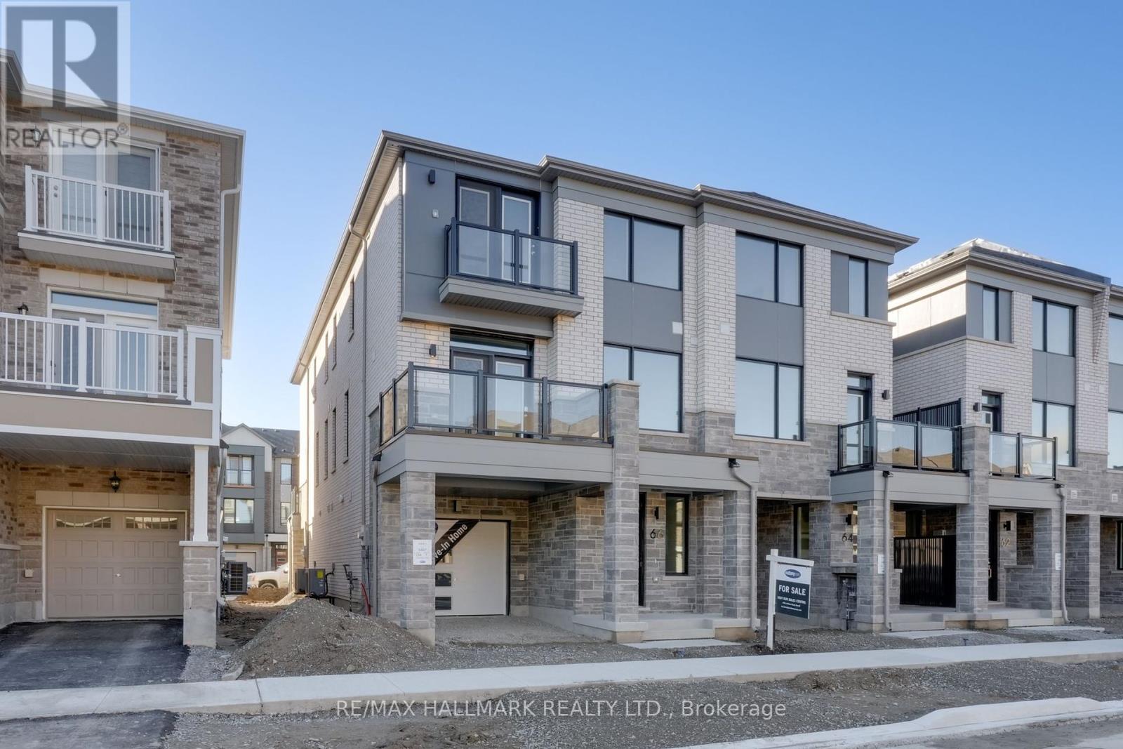66 Ennerdale Street N, Barrie, Ontario  L9J 0Z9 - Photo 2 - S12454980