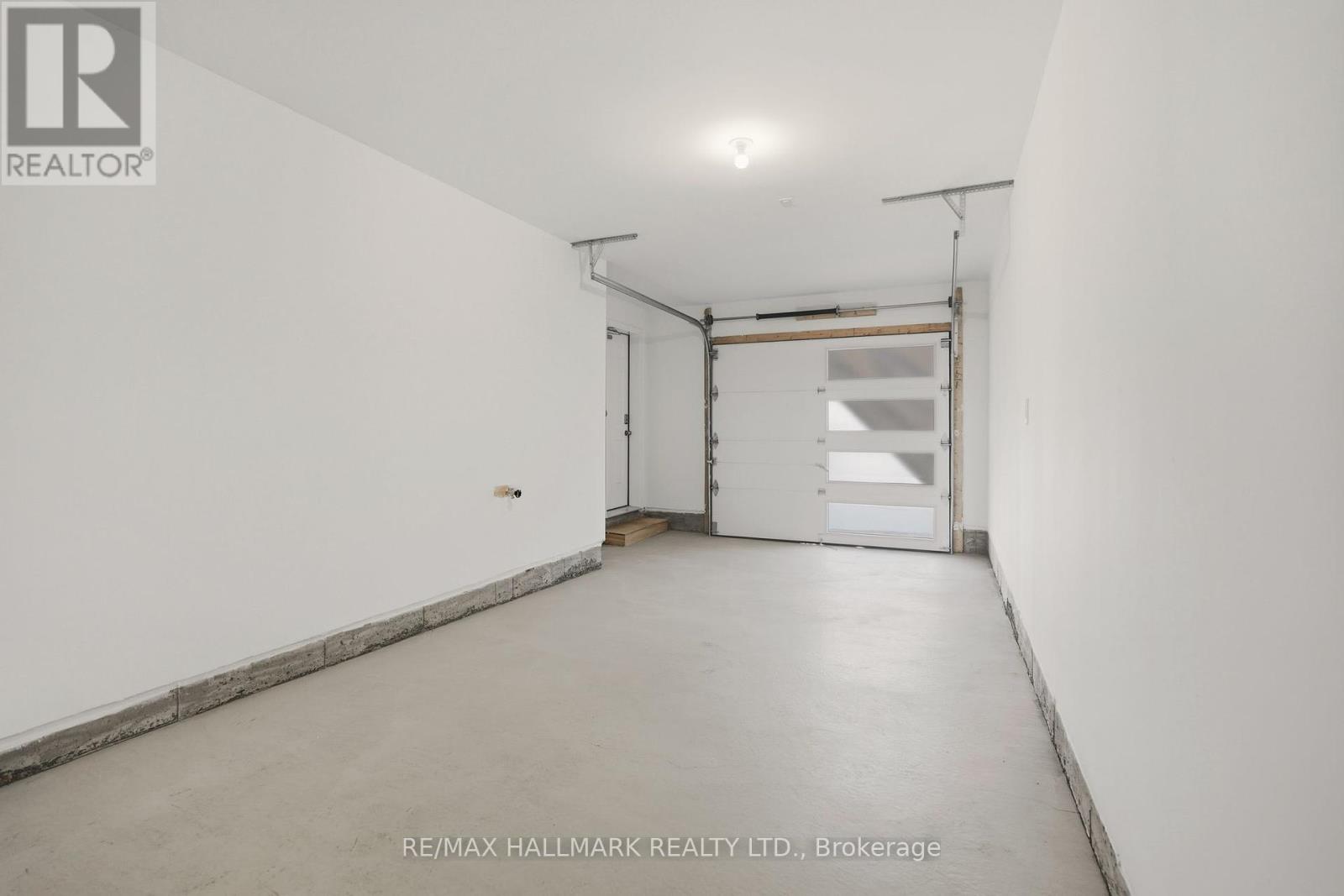 66 Ennerdale Street N, Barrie, Ontario  L9J 0Z9 - Photo 7 - S12454980