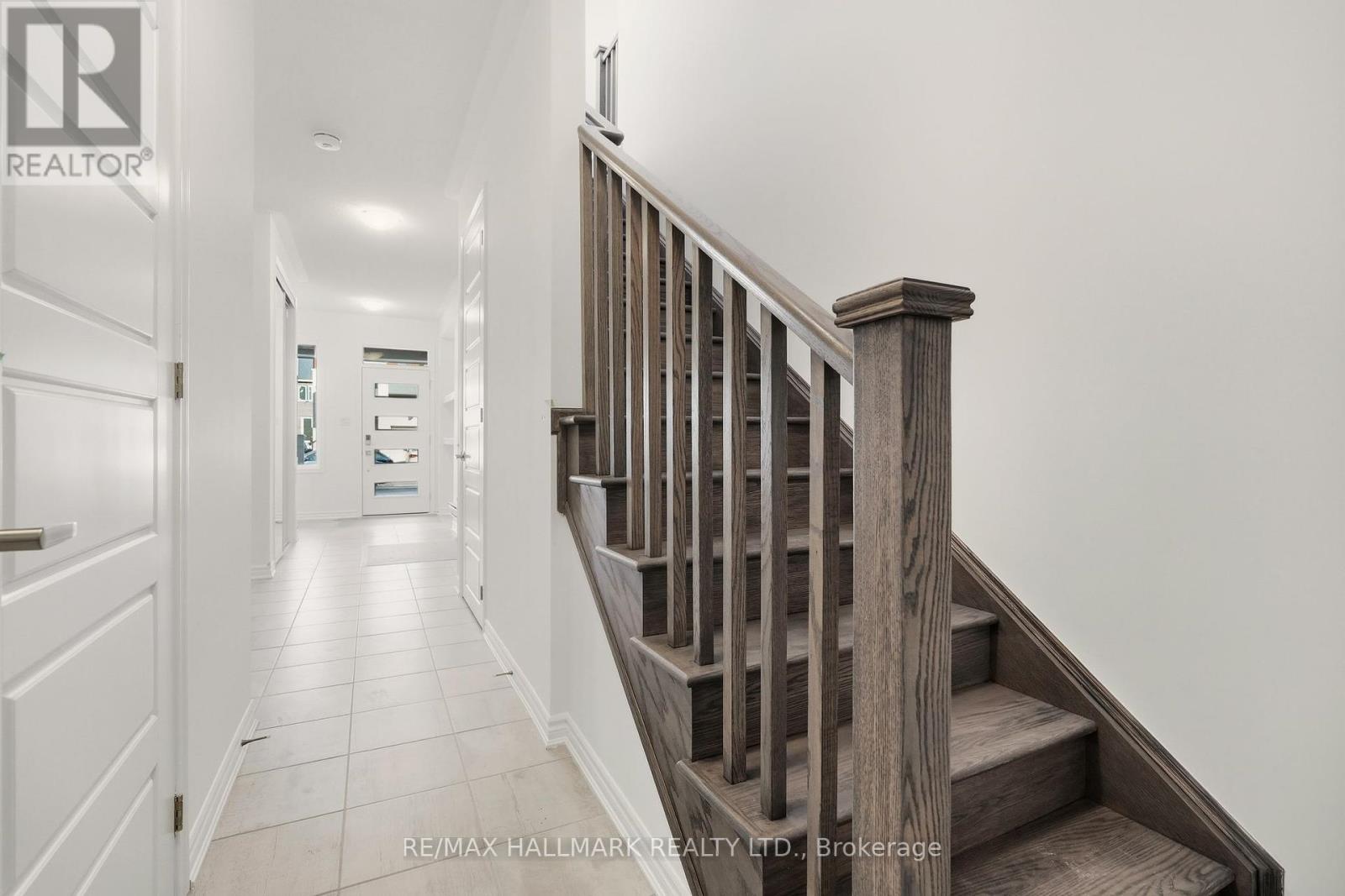 66 Ennerdale Street N, Barrie, Ontario  L9J 0Z9 - Photo 8 - S12454980