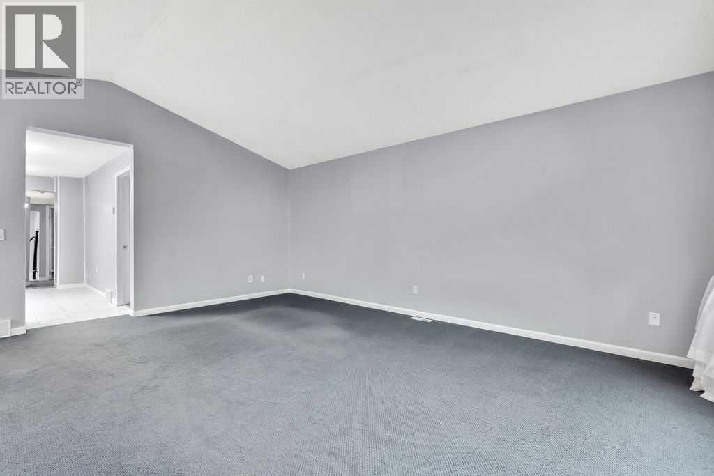 1018 Smith Avenue, Crossfield, Alberta  T0M 0S0 - Photo 5 - A2227260