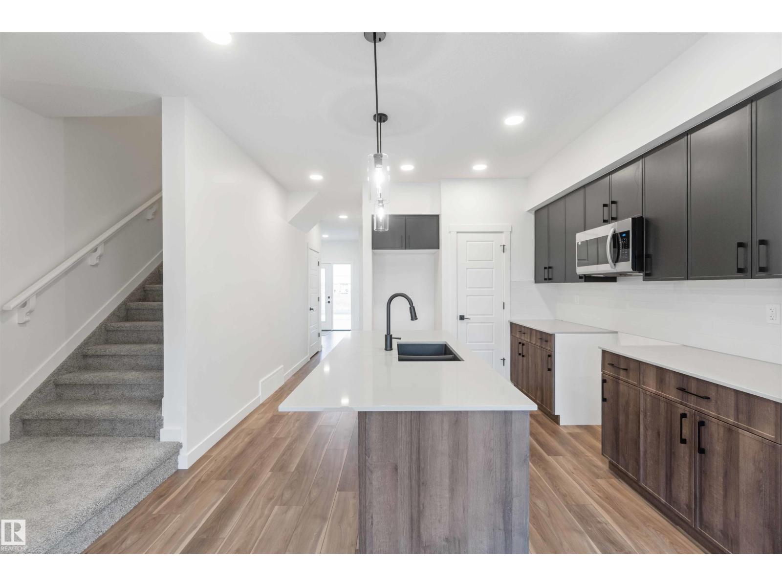 1011 Aster Bv Nw, Edmonton, Alberta  T6T 2W8 - Photo 15 - E4460452