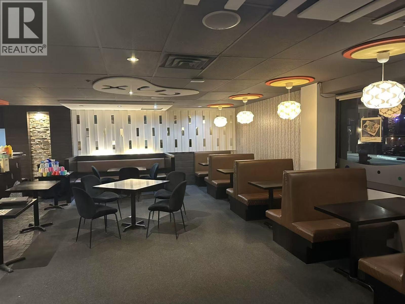 601 Agnes Street, New Westminster, British Columbia  V3M 1G9 - Photo 3 - C8072565