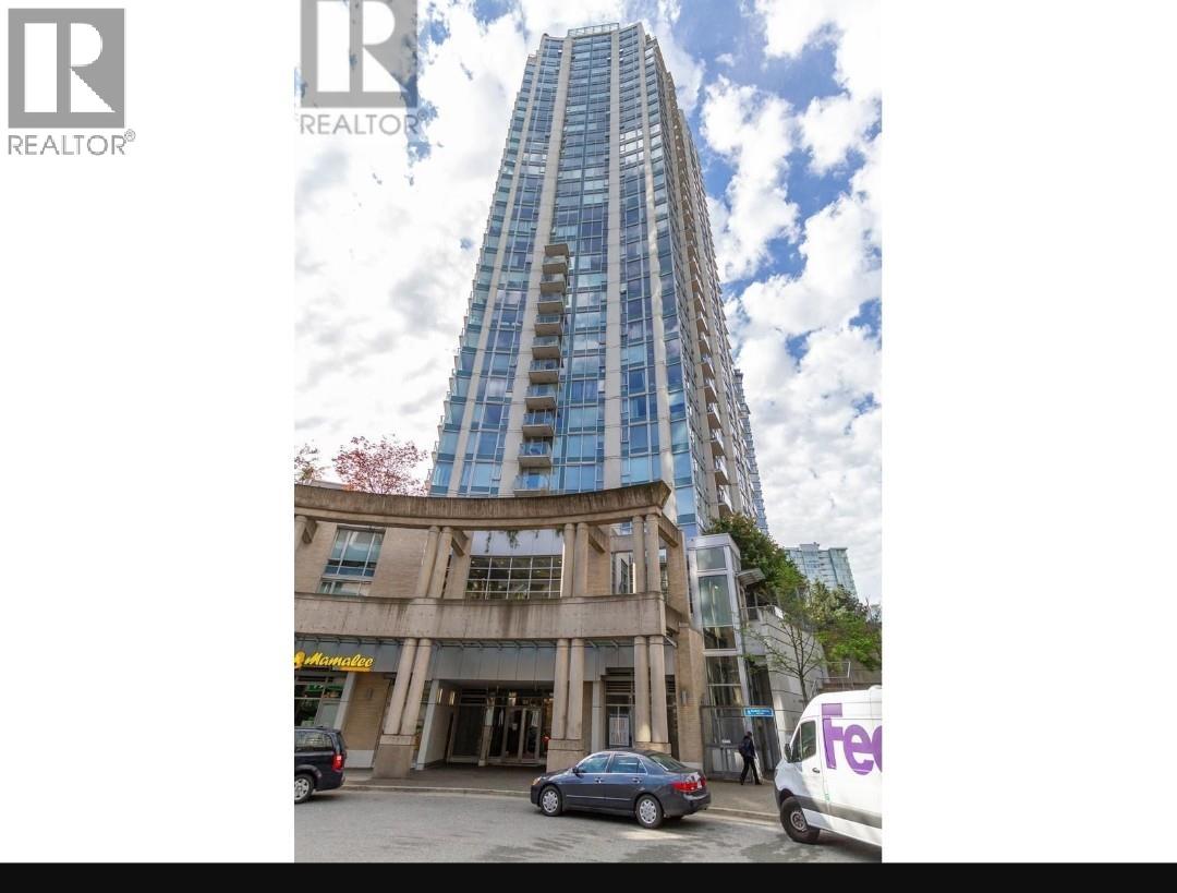 801 188 KEEFER PLACE, Vancouver, British Columbia
