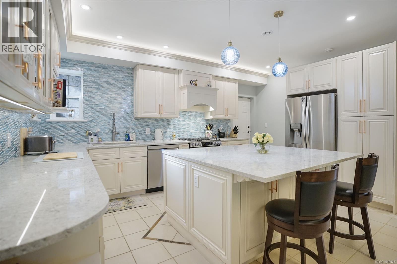 2510 Kinnoull Cres, Mill Bay, British Columbia  V8H 1H3 - Photo 9 - 1016027