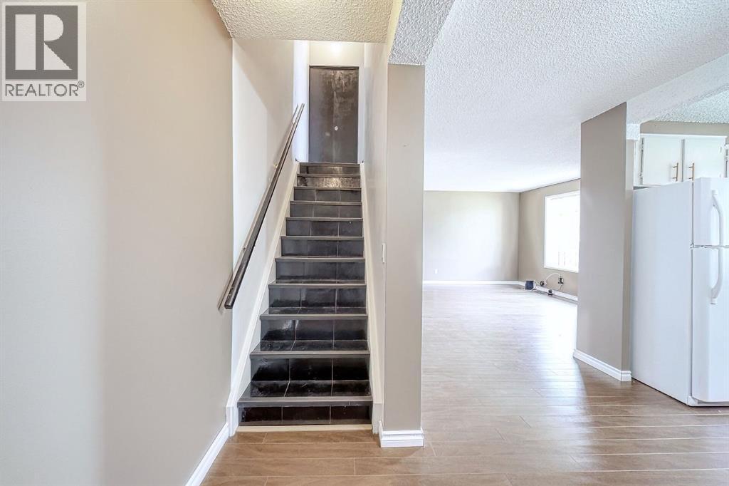 7, 175 Manora Place Ne, Calgary, Alberta  T2A 5P7 - Photo 13 - A2257569