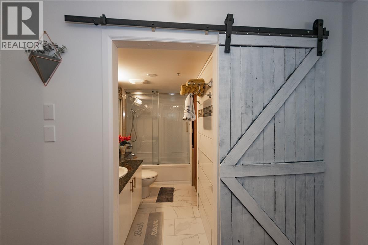201 8180 Granville Avenue, Richmond, British Columbia  V6Y 4G1 - Photo 18 - R3057083