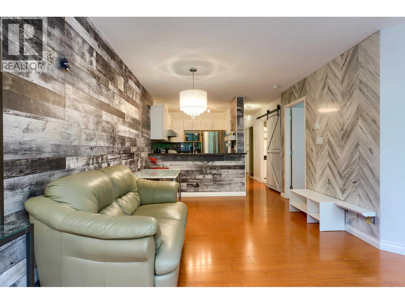201 8180 Granville Avenue, Richmond, British Columbia  V6Y 4G1 - Photo 5 - R3057083