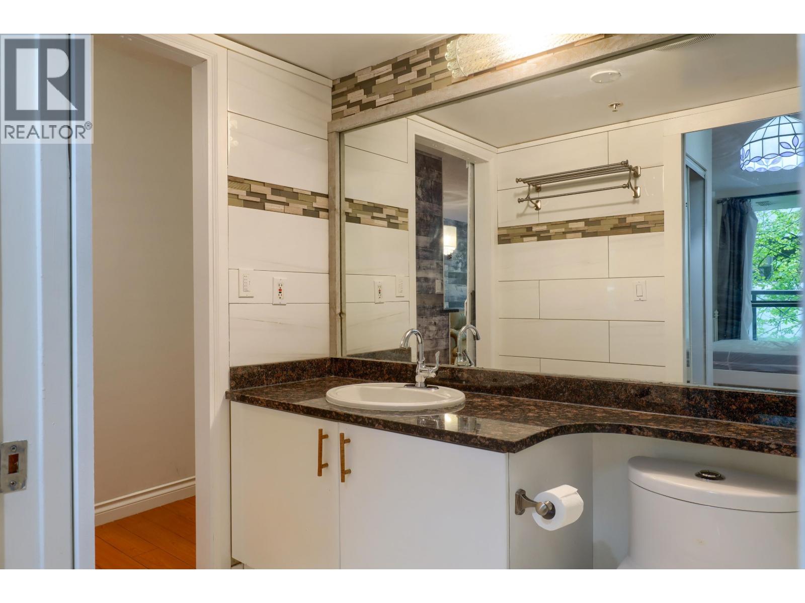 201 8180 Granville Avenue, Richmond, British Columbia  V6Y 4G1 - Photo 20 - R3057083
