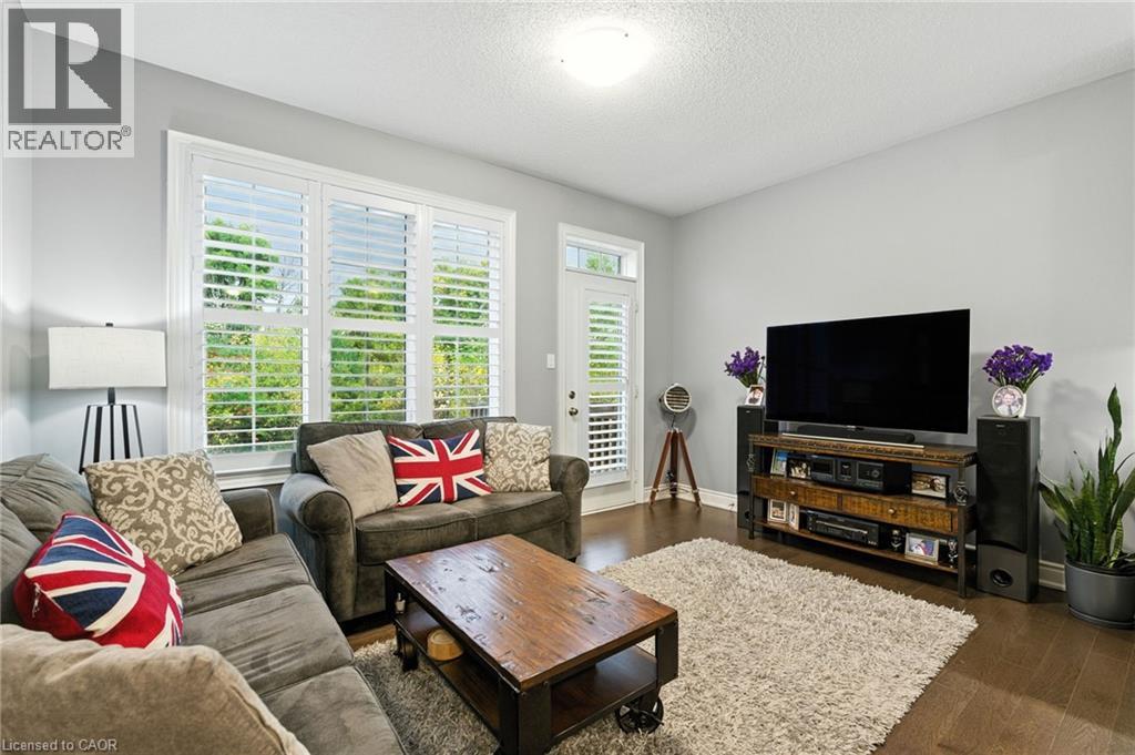 29 Riverwalk Drive, Waterdown, Ontario  L8B 1X3 - Photo 11 - 40777796