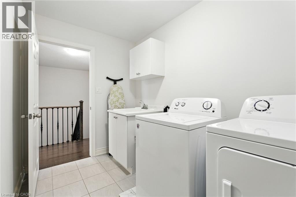 29 Riverwalk Drive, Waterdown, Ontario  L8B 1X3 - Photo 20 - 40777796