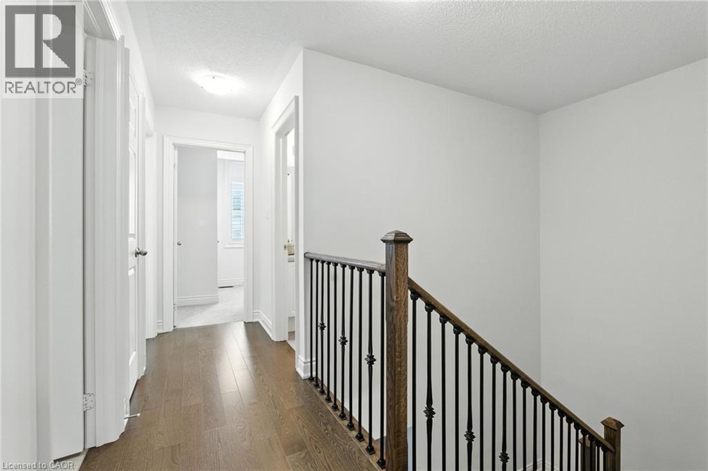 29 Riverwalk Drive, Waterdown, Ontario  L8B 1X3 - Photo 14 - 40777796