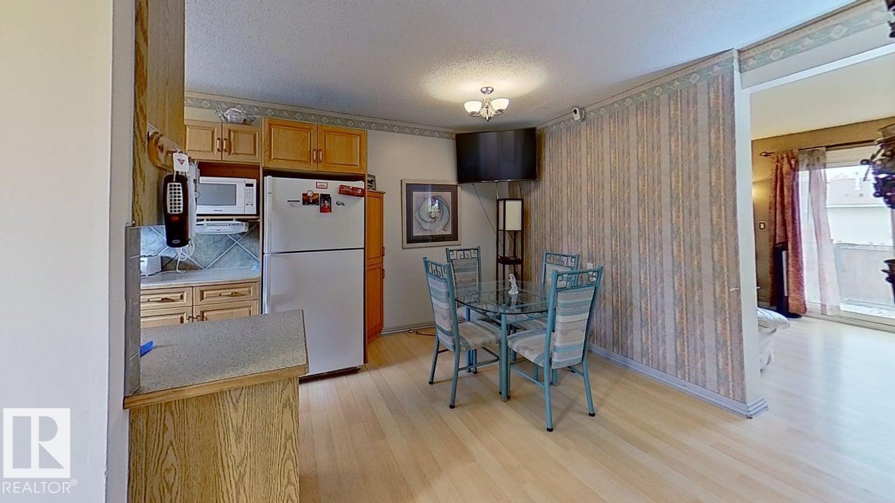 9925 171 Av Nw, Edmonton, Alberta  T5X 4X2 - Photo 6 - E4461521