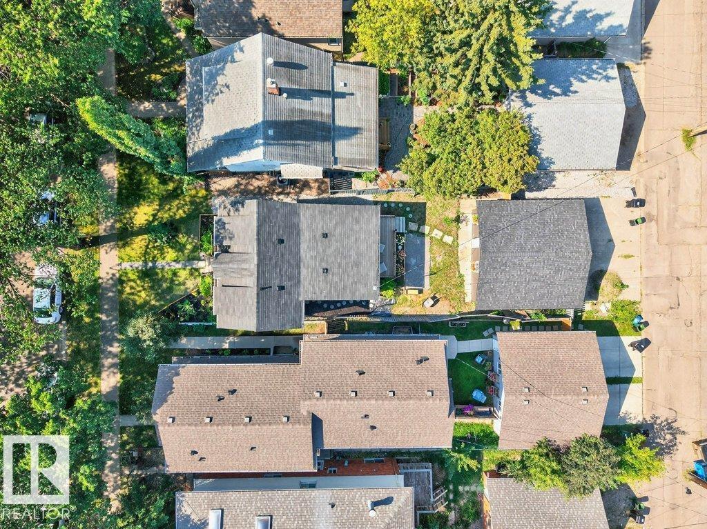 9738 81 Av Nw, Edmonton, Alberta  T6E 1W2 - Photo 3 - E4461522