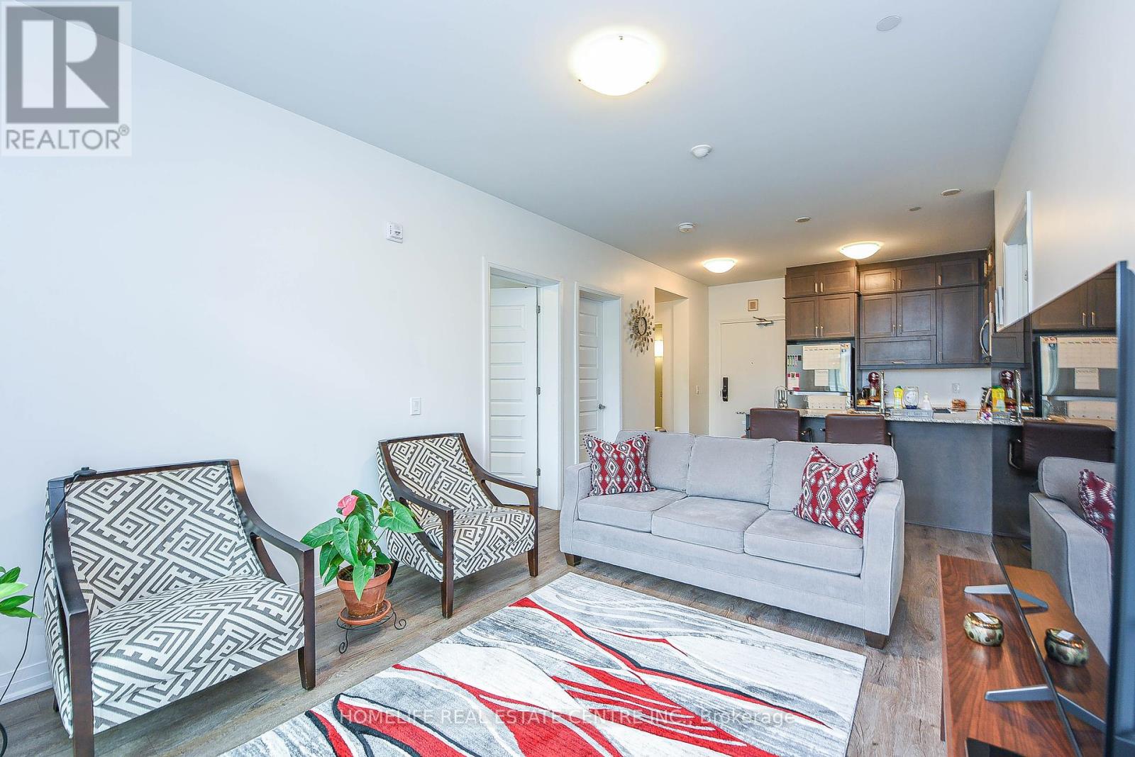 104 - 95 Dundas Street, Oakville, Ontario  L9L 9L9 - Photo 19 - W12454887