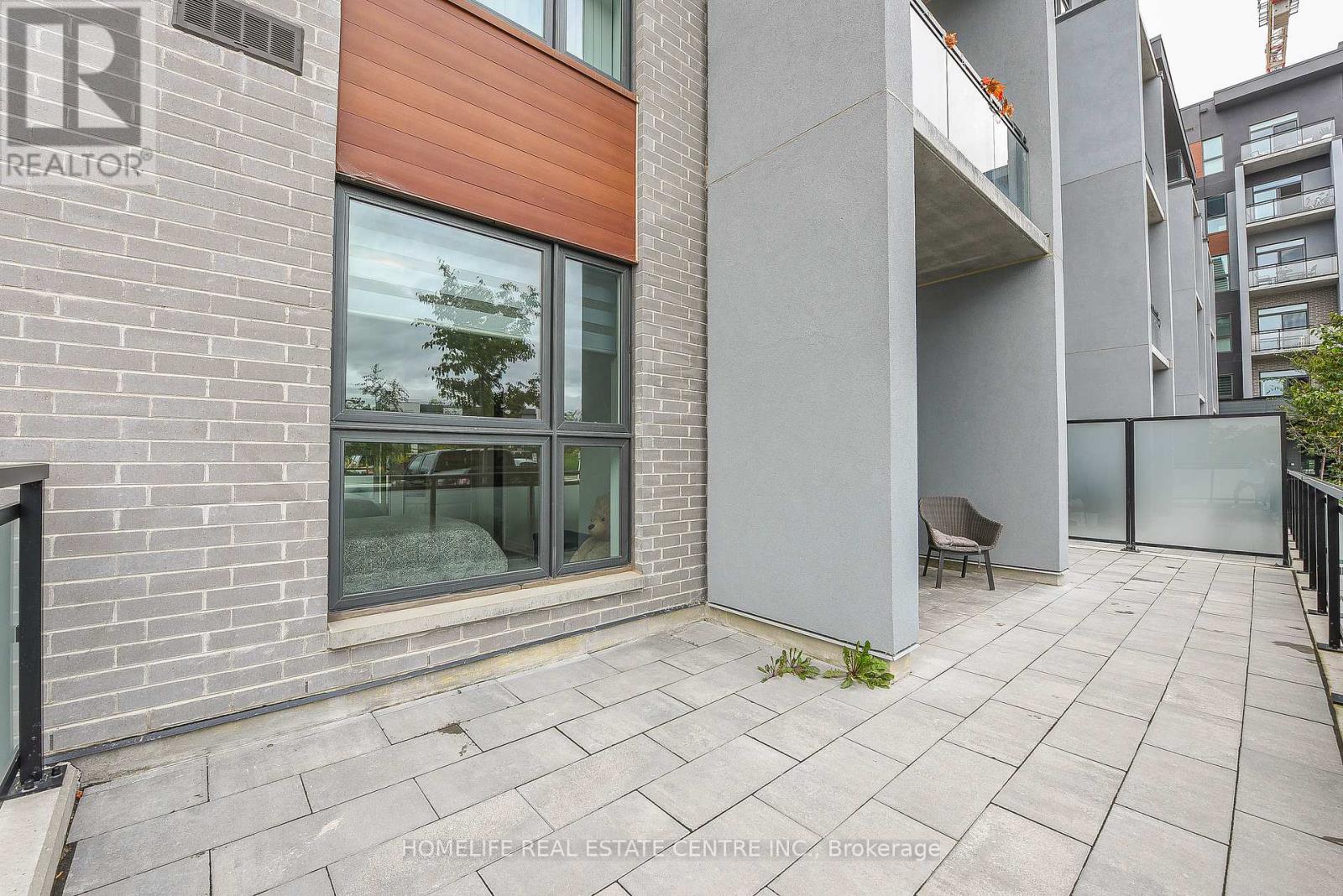 104 - 95 Dundas Street, Oakville, Ontario  L9L 9L9 - Photo 35 - W12454887