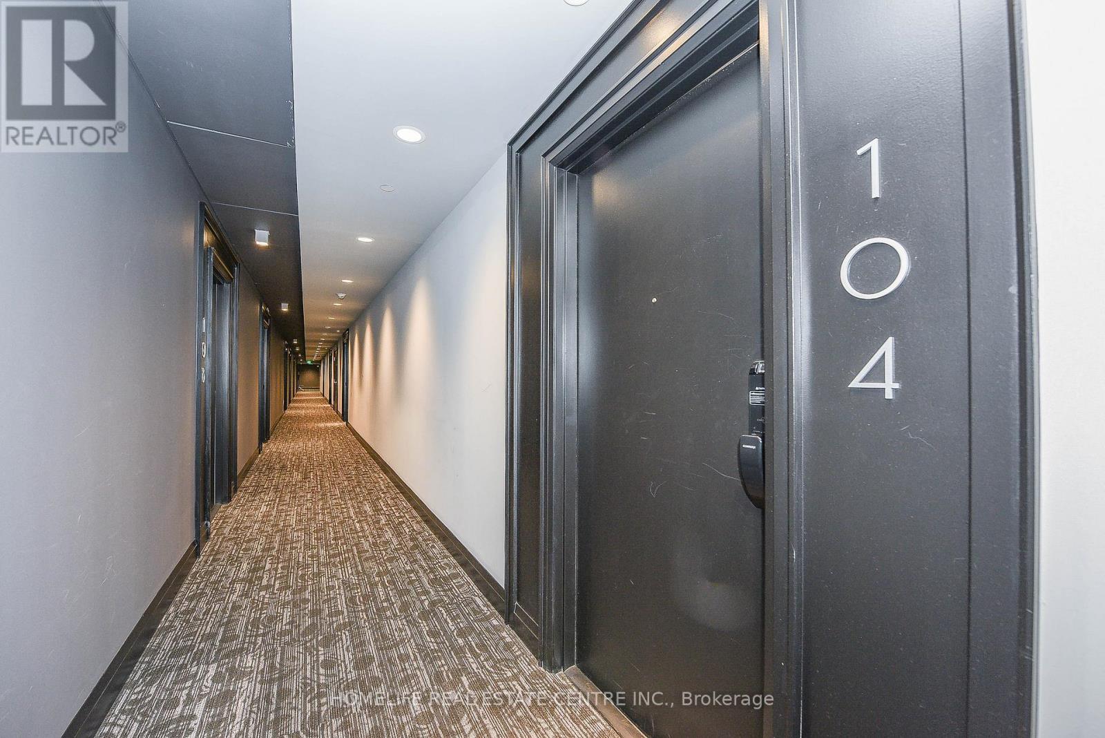 104 - 95 Dundas Street, Oakville, Ontario  L9L 9L9 - Photo 8 - W12454887