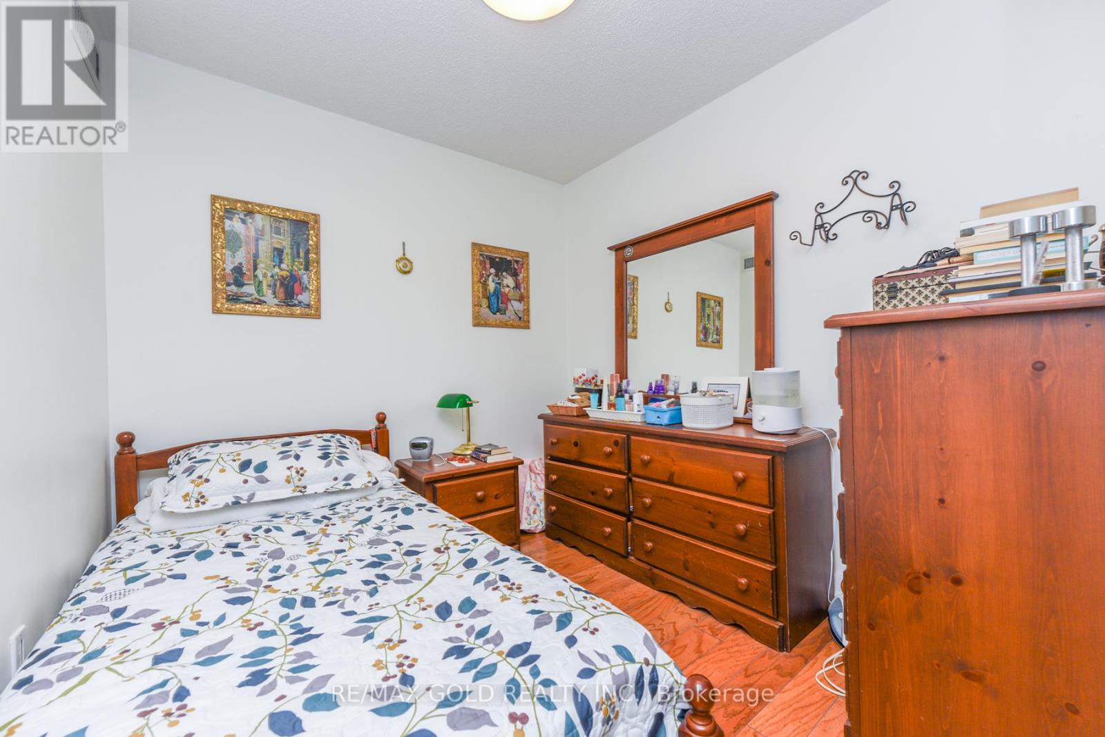 211 - 17 Michael Power Place, Toronto, Ontario  M9A 5G5 - Photo 28 - W12454891
